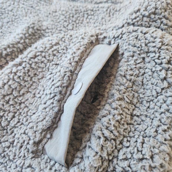 32 Degrees Cozy Gray Sherpa Fleece Pullover Jacket Sweater Half Button Down - Picture 5 of 9